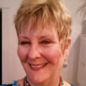 Meet your Posher, Lawana